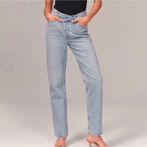 Abercrombie & Fitch The Dad High Rise Curve Love Jeans 90s high rise straight